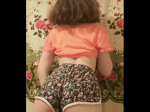 ❤️ Sexig ung babe som strippar av sig sina shorts inför kameran ❤❌ Super sex at sv.techkoala.top