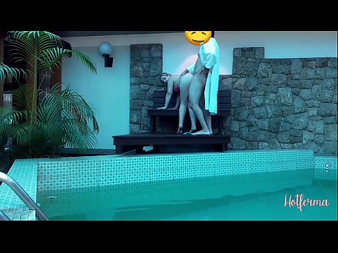 ❤️ Chefen bjuder in tjänsteflickan till poolen, men kunde inte motstå en het ❤❌ Super sex at sv.techkoala.top